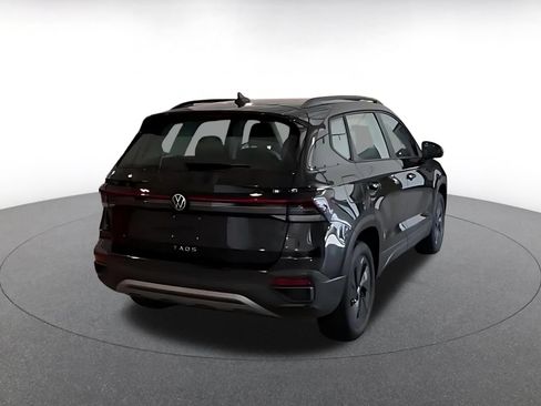 Used 2026 Volkswagen Taos S FWD image 9