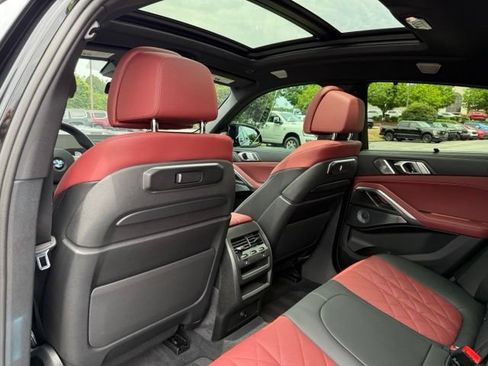 Used 2025 BMW X6 M60i w/ Dynamic Handling Package AWD/4WD image 28