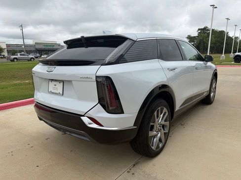 New 2026 Cadillac Optiq Luxury 1 AWD/4WD image 6