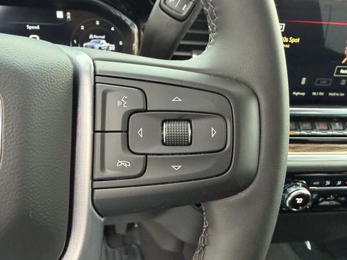 Used 2026 GMC Sierra 1500 Elevation image 27