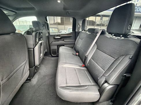 New 2026 GMC Sierra 1500 SLE image 24