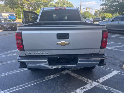 Used 2018 Chevrolet Silverado 1500 LT w/ All Star Edition RWD image 7