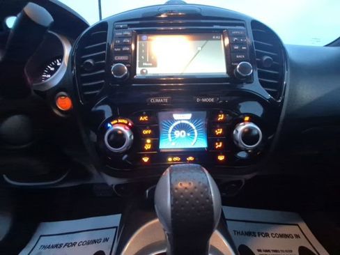 Used 2015 Nissan Juke SV w/ Technology Package image 25