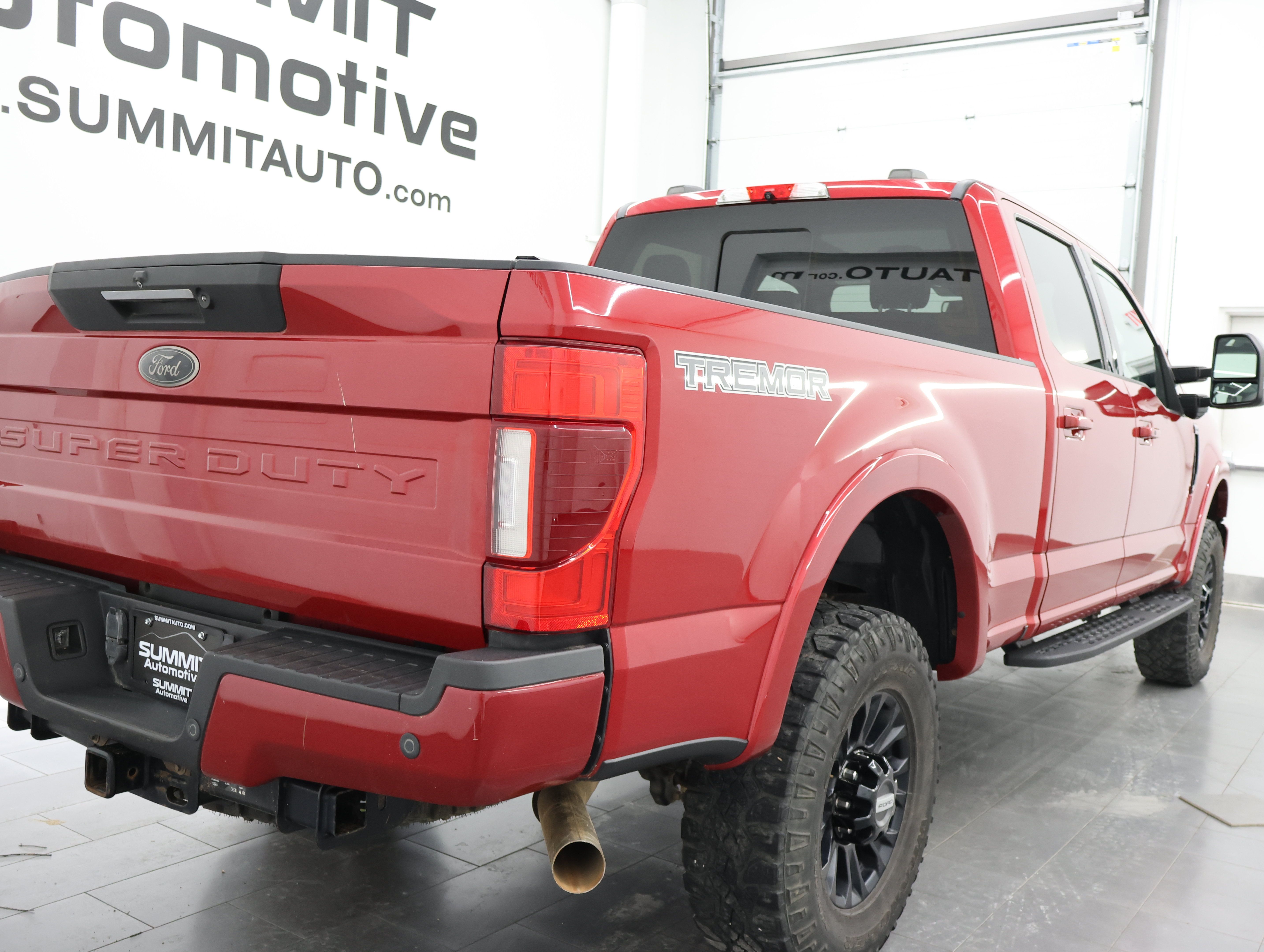 Used 2022 Ford F250 Lariat w/ Tremor Off-Road Package AWD/4WD image 3