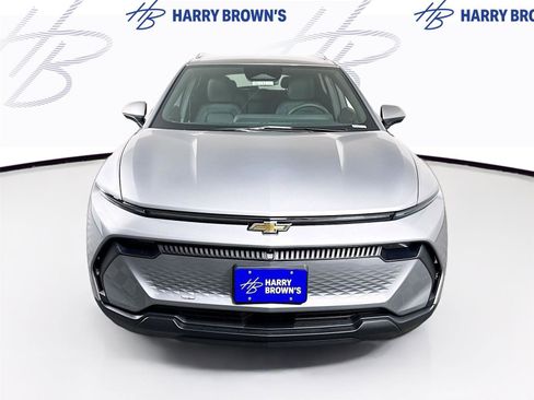 New 2026 Chevrolet Equinox EV LT image 27