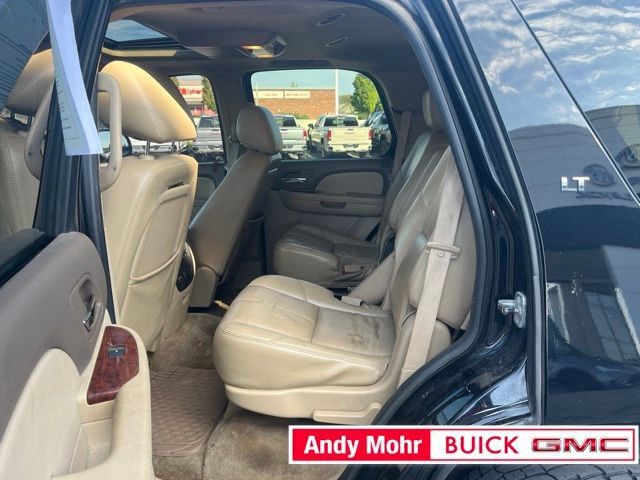 Used 2011 Chevrolet Tahoe LT AWD/4WD image 28