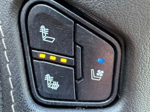 Used 2020 Chevrolet Tahoe Premier image 19