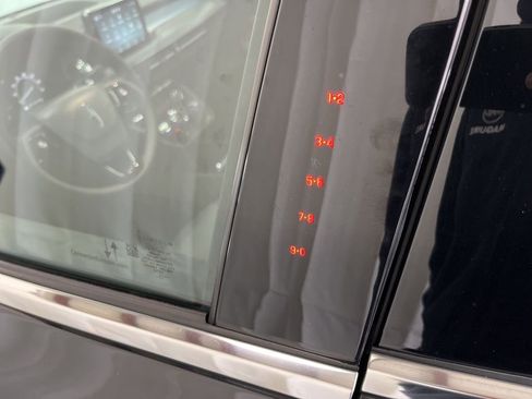 Used 2022 Lincoln Corsair AWD w/ Equipment Group 101A image 20