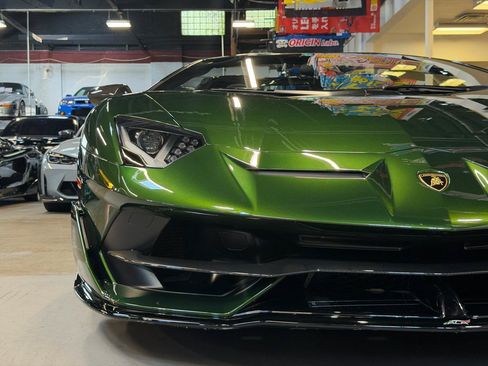 Used 2021 Lamborghini Aventador SVJ AWD/4WD image 42