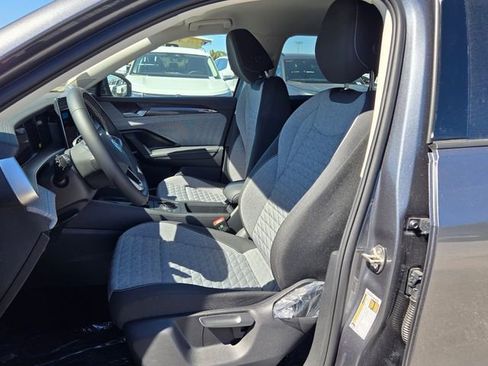 New 2026 Volkswagen Tiguan S FWD image 11
