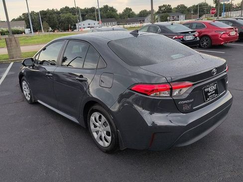 Certified 2025 Toyota Corolla LE FWD image 5