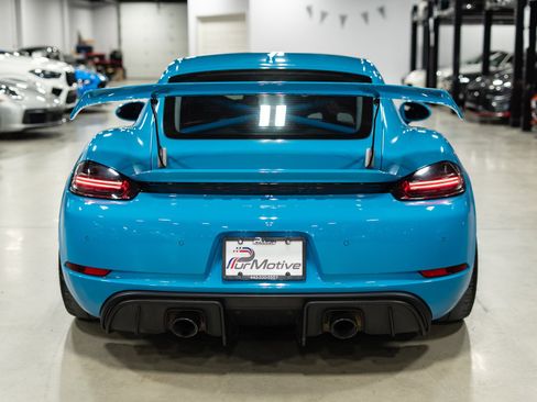 Used 2021 Porsche 718 Cayman GT4 RWD image 25