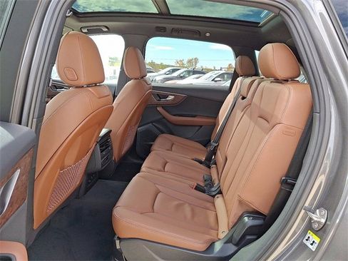 New 2026 Audi Q7 2.0T Premium image 7