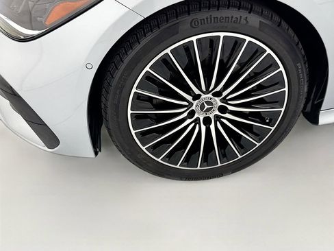 Certified 2026 Mercedes-Benz CLE 300 4MATIC Coupe image 27