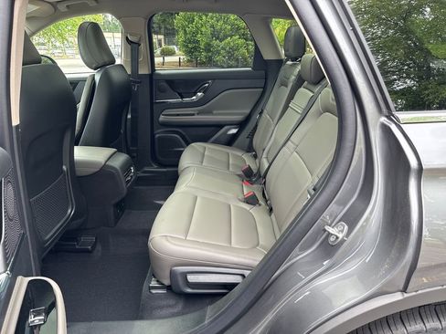 New 2026 Lincoln Corsair Premiere AWD/4WD image 29