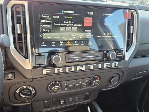 New 2026 Nissan Frontier SV w/ Tow Package image 18