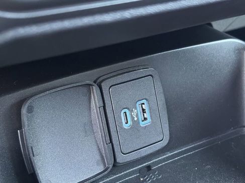 Used 2023 Ford Bronco Outer Banks AWD/4WD image 32