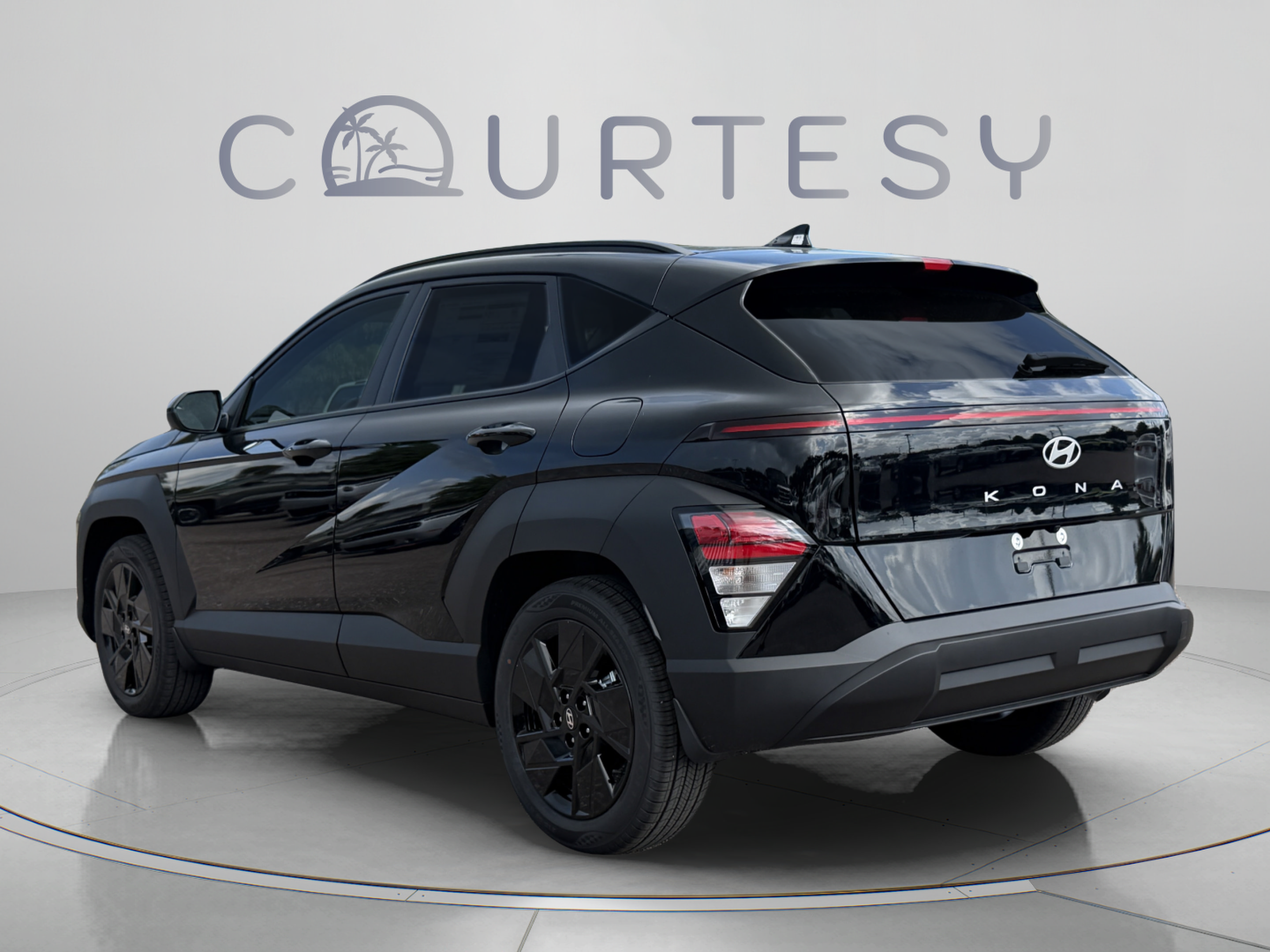 New 2027 Hyundai Kona SEL Sport FWD image 3
