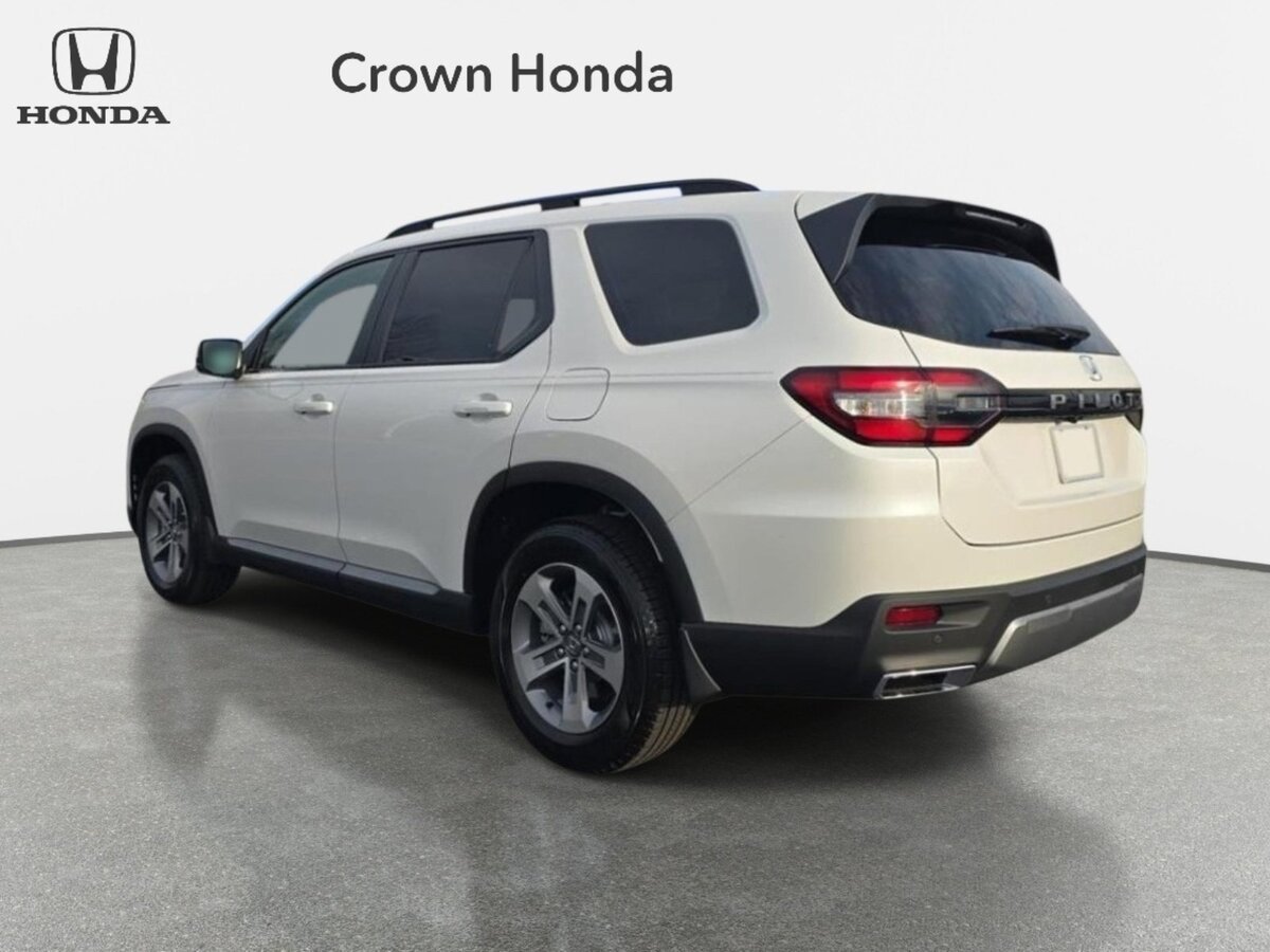 New 2026 Honda Pilot EX-L image 3