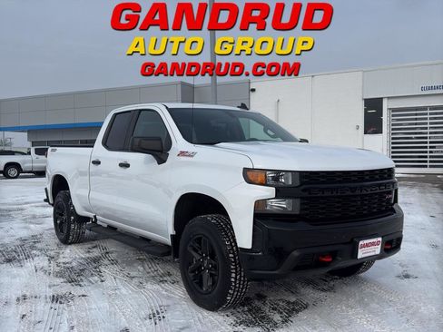 Used 2019 Chevrolet Silverado 1500 Custom Trail Boss w/ Custom Convenience Package image 1