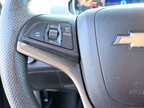 Used 2014 Chevrolet Sonic LT image 32