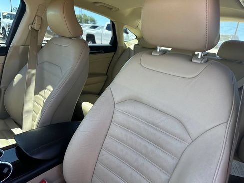 Used 2015 Ford Fusion Energi SE FWD image 24