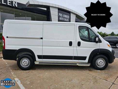 Used 2025 RAM ProMaster 2500 w/ U-Haul Equipment Group FWD image 2