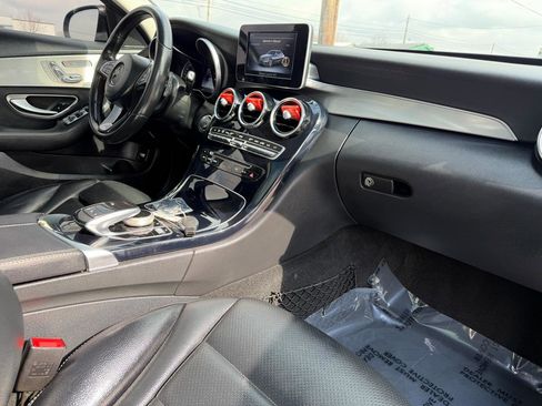 Used 2016 Mercedes-Benz C 300 4MATIC Sedan image 50