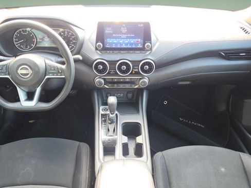 Used 2024 Nissan Sentra SV FWD image 7