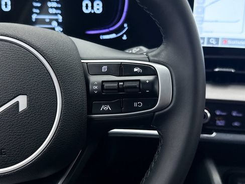 Certified 2025 Kia Sportage EX FWD image 34