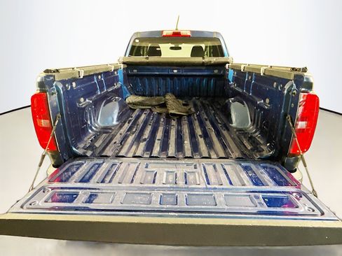 Used 2019 Chevrolet Colorado W/T image 28