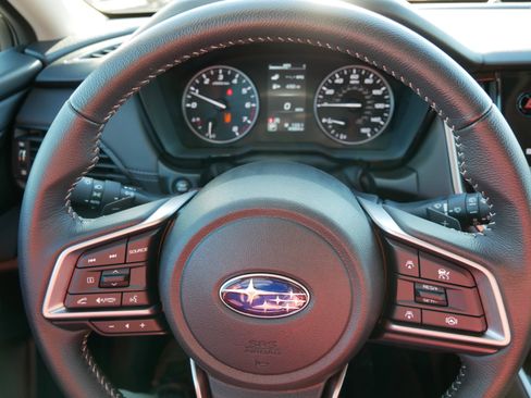 Certified 2025 Subaru Outback Premium image 25