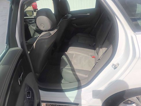 Used 2015 Chevrolet Impala LT w/ Convenience Package FWD image 18