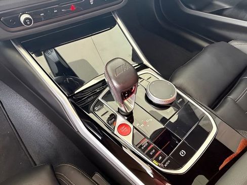 Used 2024 BMW M2 w/ Lighting Package image 32