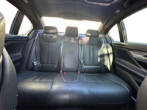 Used 2017 BMW 750i xDrive image 13