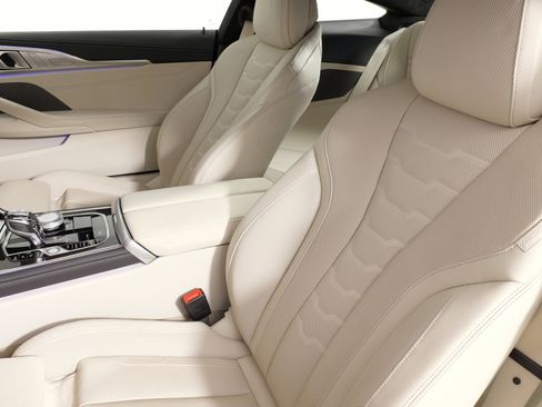 Used 2024 BMW M850i xDrive Coupe w/ M Sport Professional Package image 31