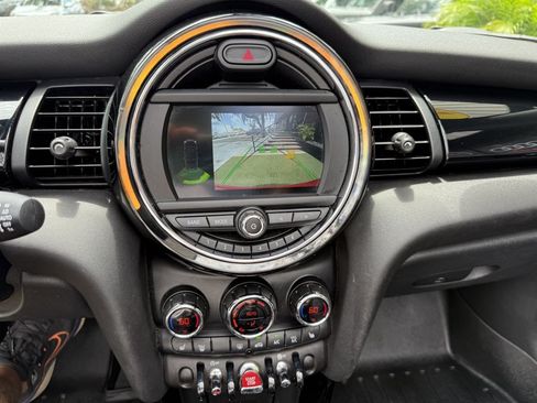 Used 2019 MINI Cooper Convertible FWD image 28
