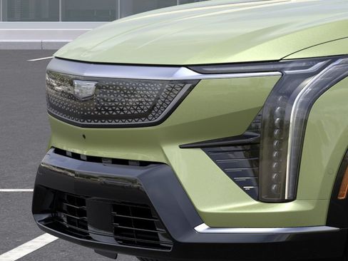 New 2027 Cadillac Optiq Premium Sport AWD/4WD image 13