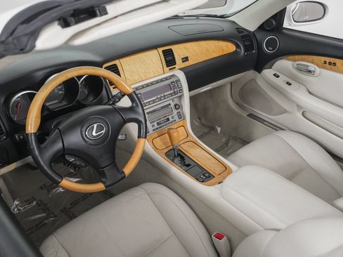 Used 2002 Lexus SC 430 Convertible RWD image 15