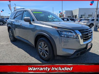 Certified 2023 Nissan Pathfinder SV w/ SV Premium Package