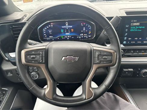 Used 2024 Chevrolet Silverado 3500 High Country w/ Midnight Edition AWD/4WD image 18