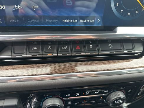 Used 2023 Chevrolet Silverado 1500 LT w/ Texas Edition Plus image 27