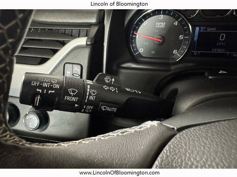 Used 2018 GMC Yukon SLT AWD/4WD image 56
