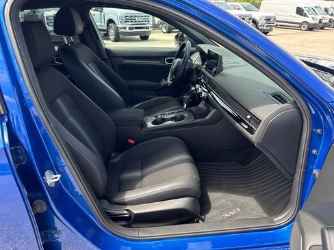 Used 2023 Honda Civic Sport image 22