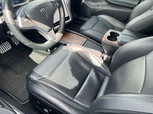 Used 2017 Tesla Model S 100D image 9