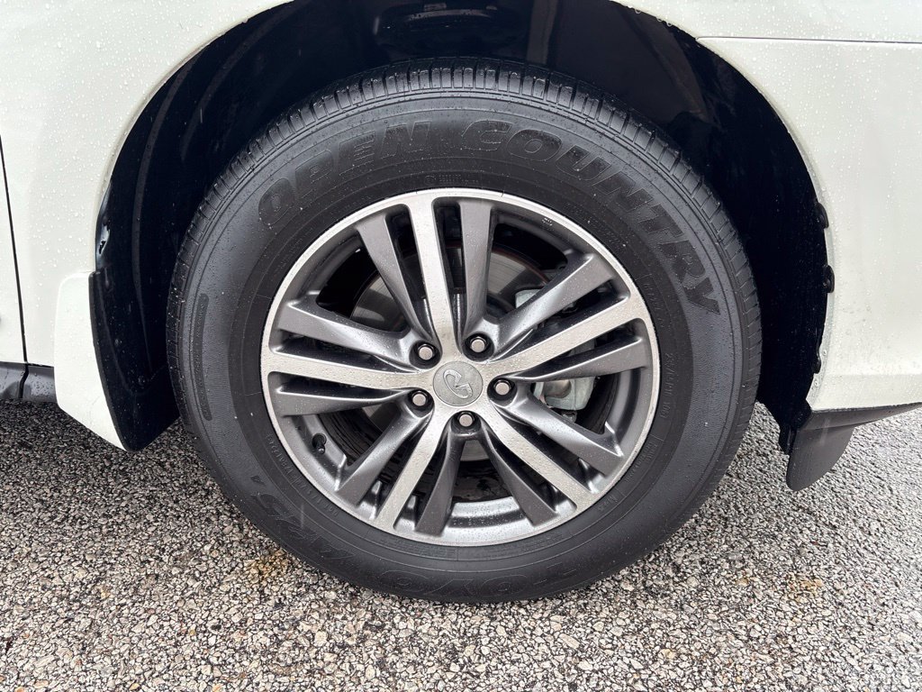 Used 2020 INFINITI QX60 Luxe w/ Essential Package FWD image 10