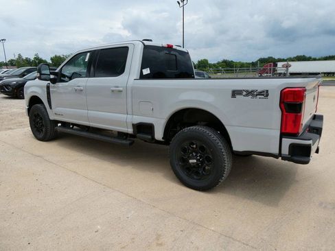 New 2026 Ford F350 Lariat w/ Black Appearance Package AWD/4WD image 7