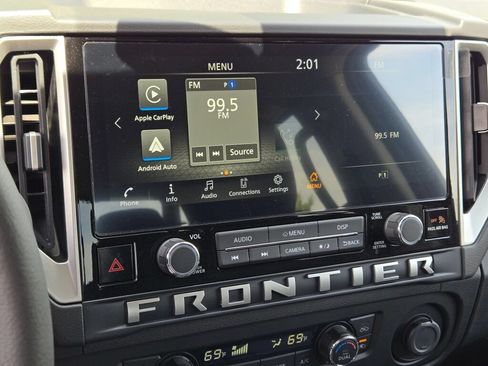 Used 2025 Nissan Frontier SV w/ SV Convenience Package AWD/4WD image 29