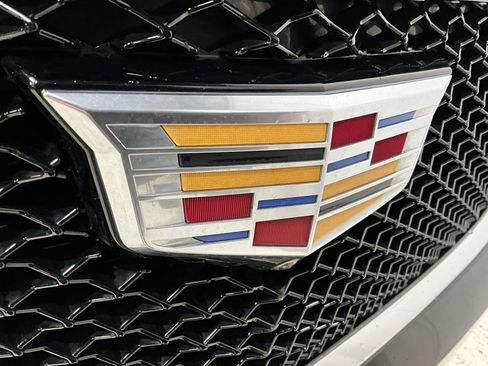 Used 2023 Cadillac XT6 Sport w/ Platinum Package image 26