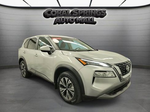 Certified 2023 Nissan Rogue SV image 1